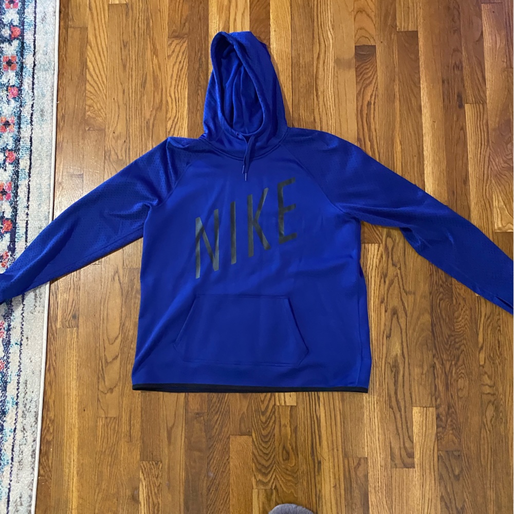 Nike hoodie size XL
